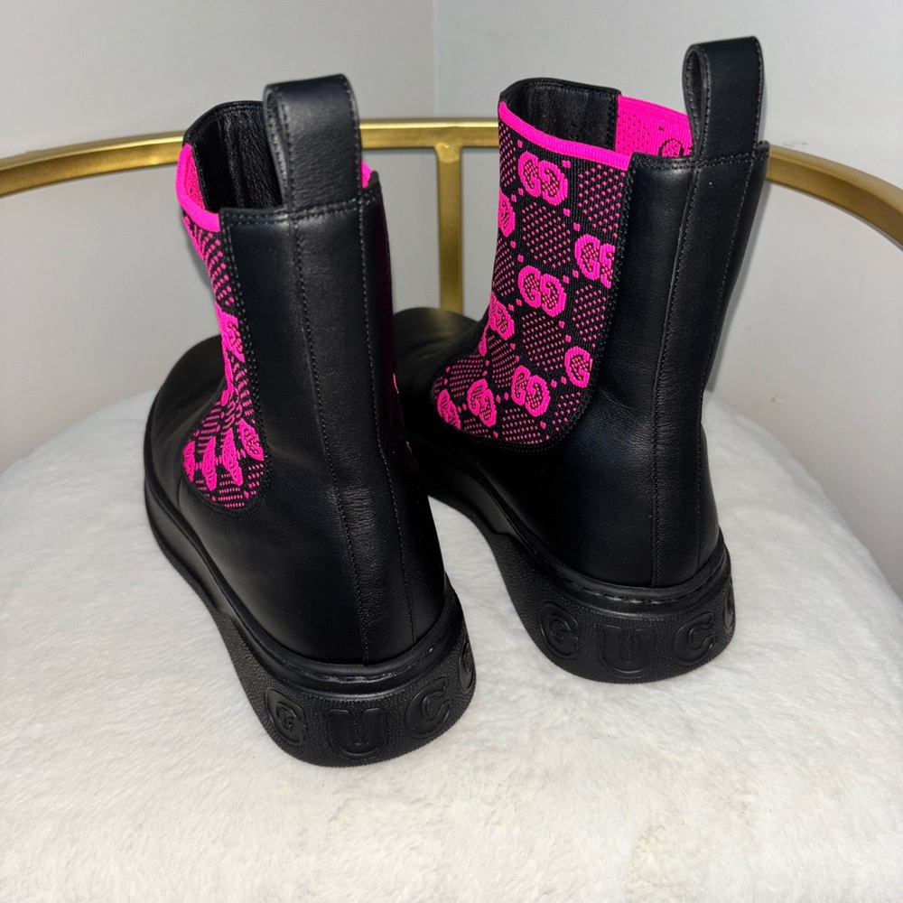 Gucci Black and Pink Logo Boots